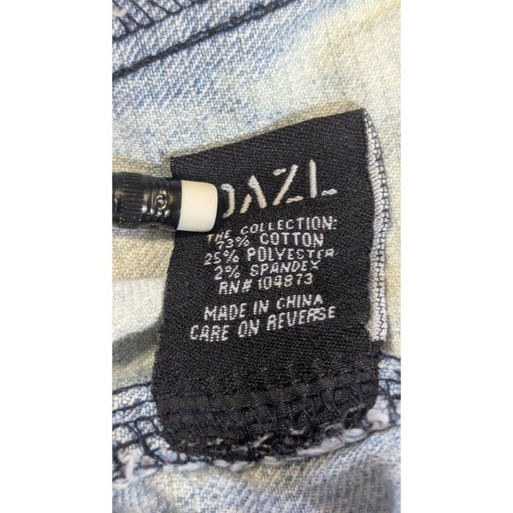 Vintage DAZL Denim Vest 1X Women’s Button-Up Washed Blue Jean Vest Plus Size 1X - Picture 4 of 7
